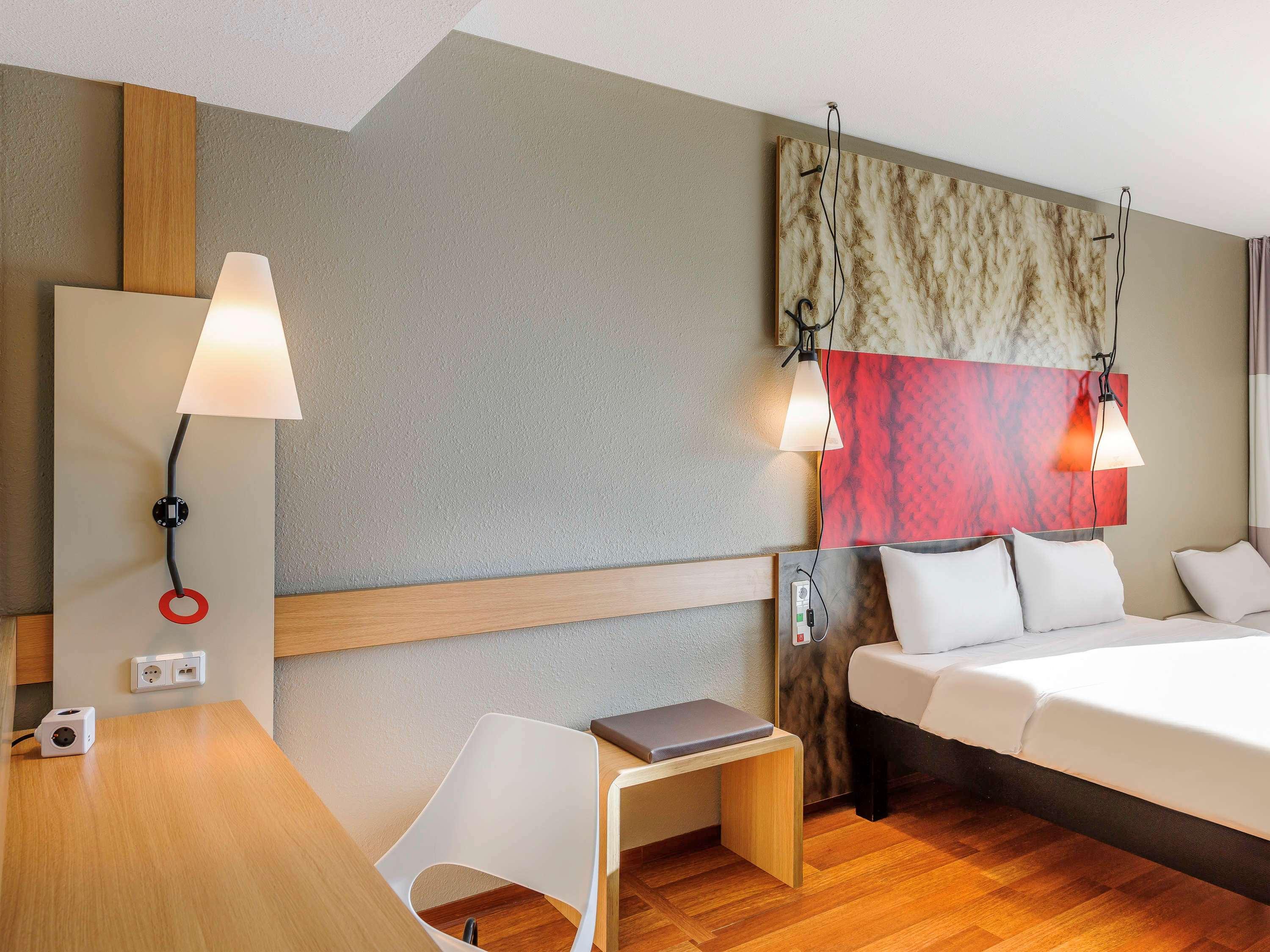 Ibis Hotel Muenchen Messe Feldkirchen  Exterior photo