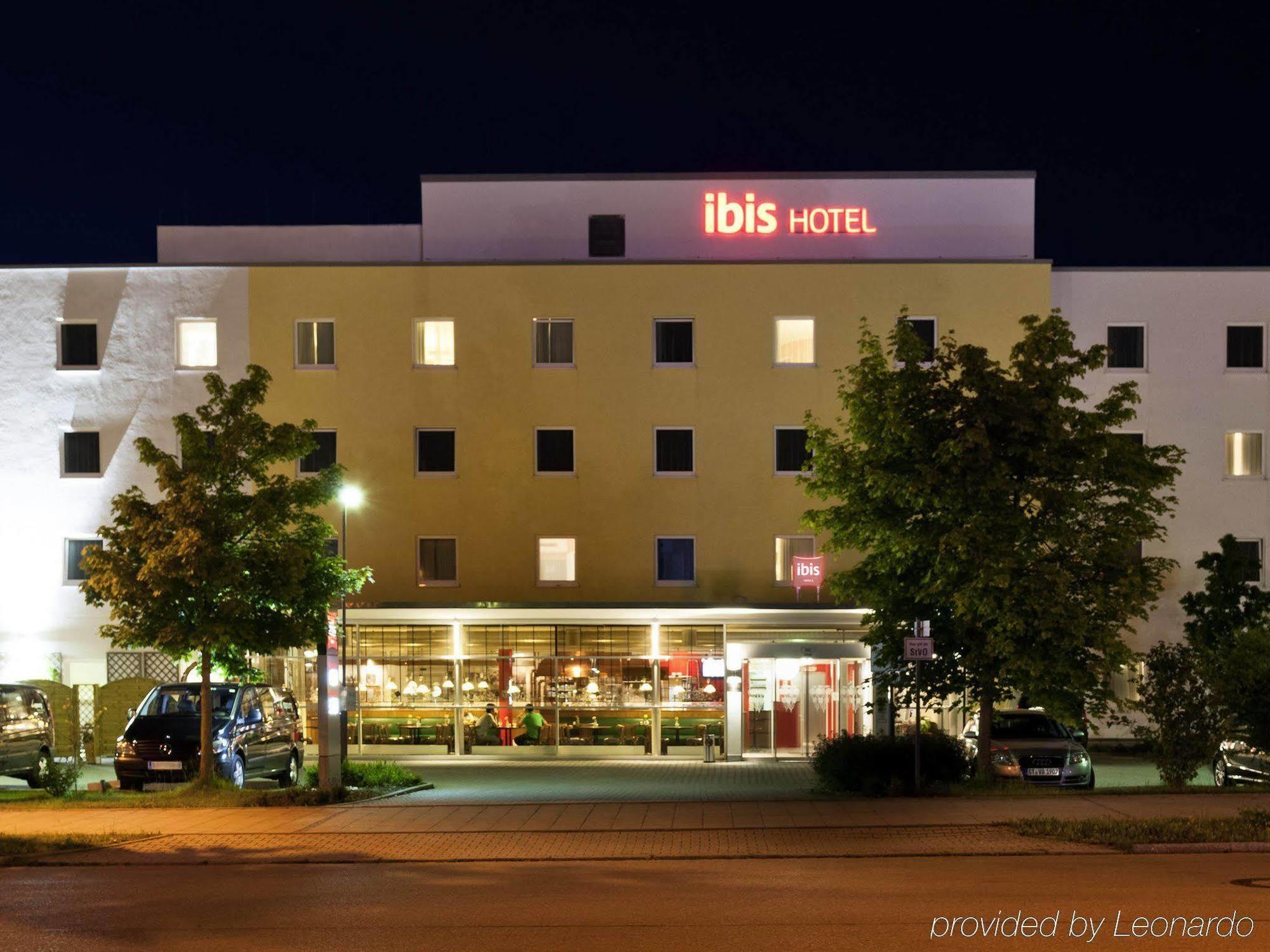 Ibis Hotel Muenchen Messe Feldkirchen  Exterior photo